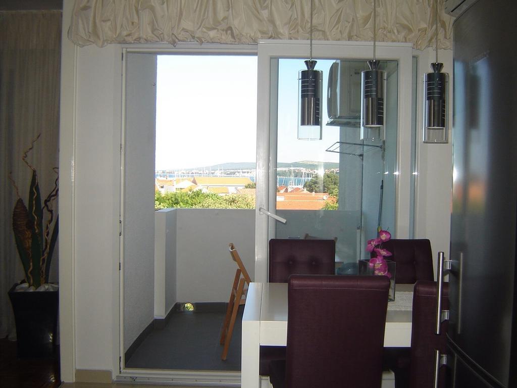 Apartment Natasha Biograd Na Moru Room photo