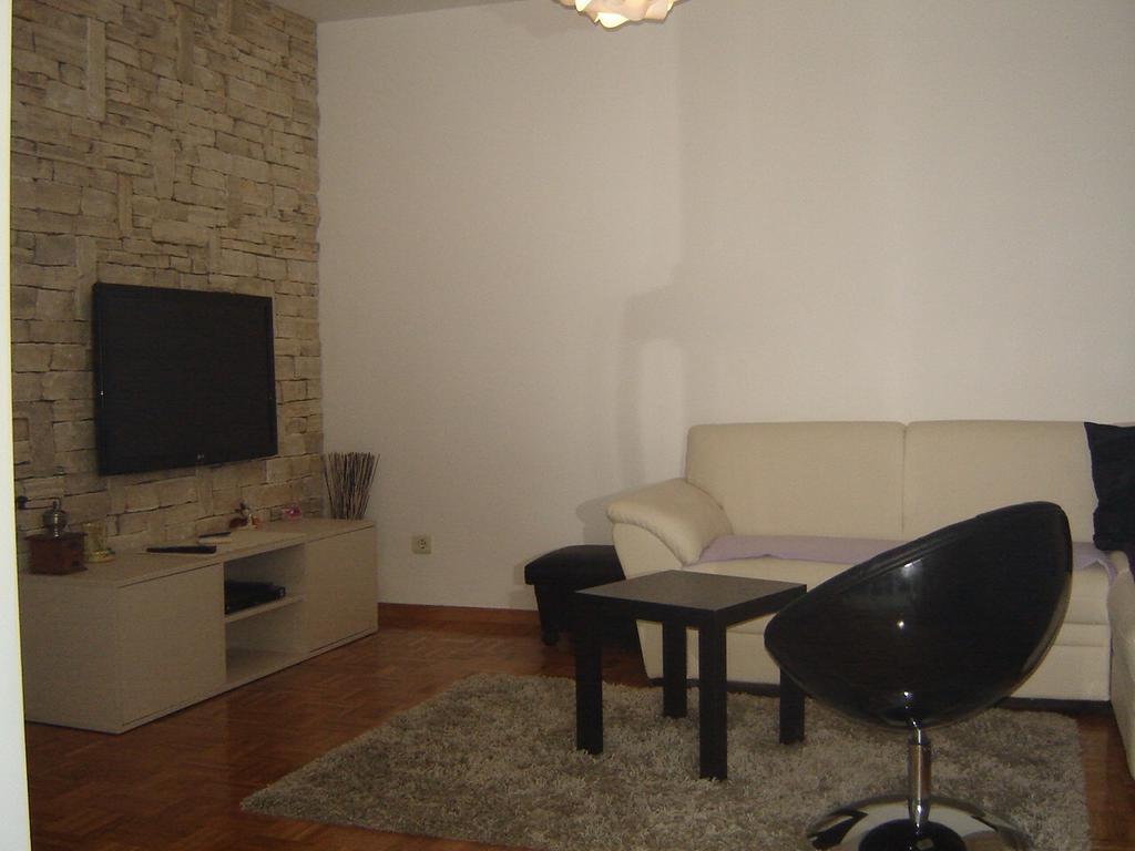 Apartment Natasha Biograd Na Moru Room photo